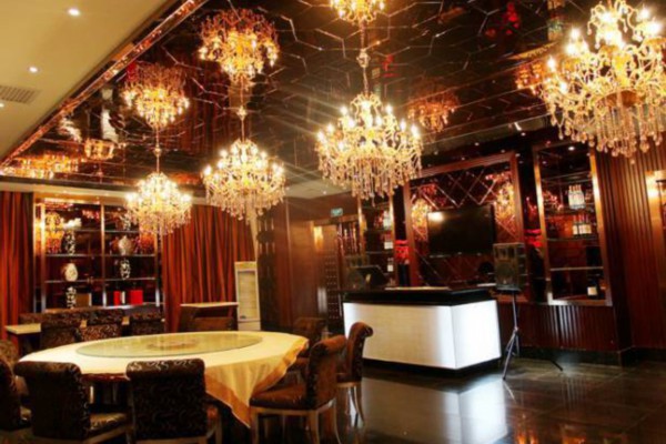 探店必看：武汉桑拿按摩店哪家强？(武汉 桑拿 推荐)