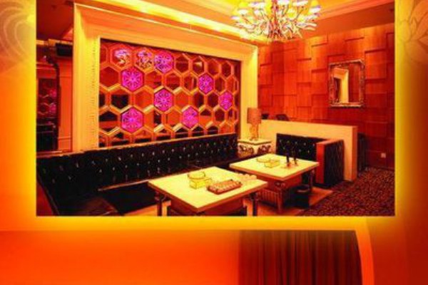 武汉荣泰按摩椅实体店，体验尊贵按摩之旅(武汉荣泰按摩椅实体店,体验尊贵按摩之旅怎么样)